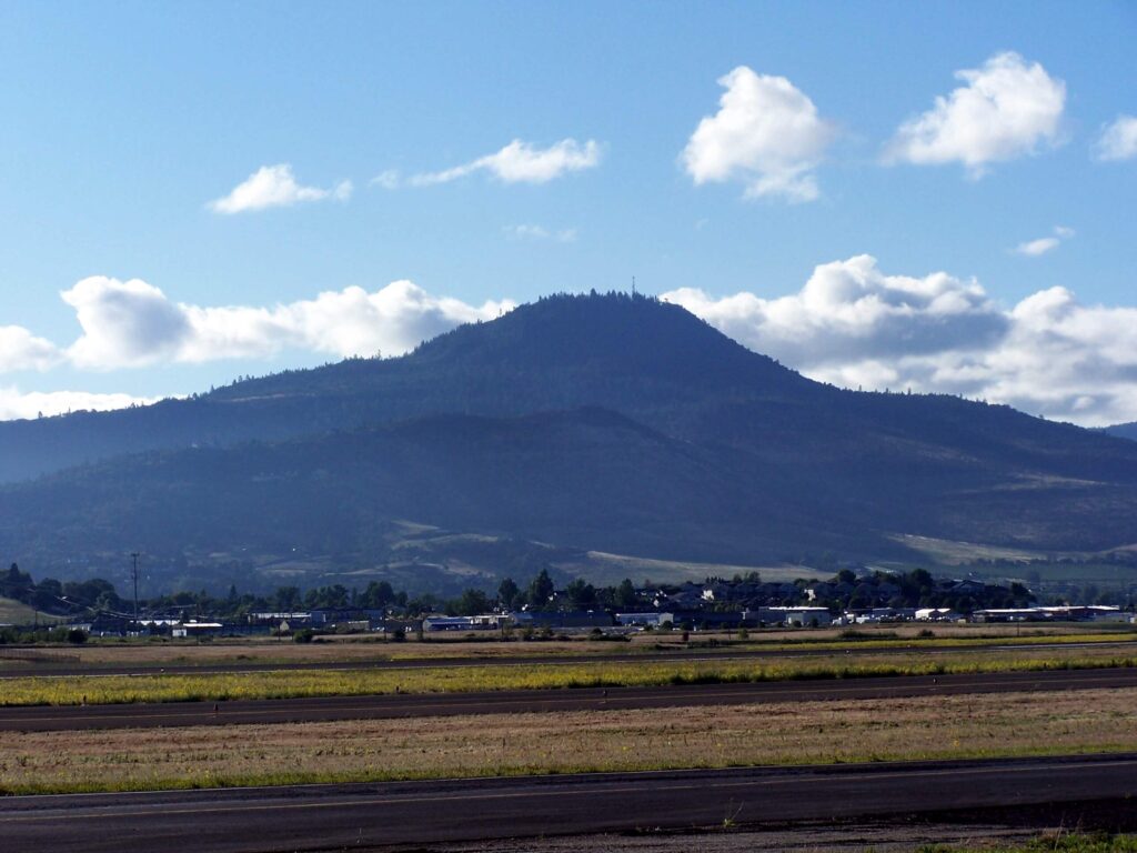 Roxy_Ann_Peak_2